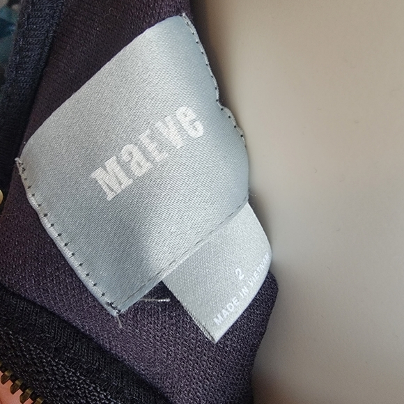 Maeve Dress w/ Ballet Neckline - Picture 7 of 8